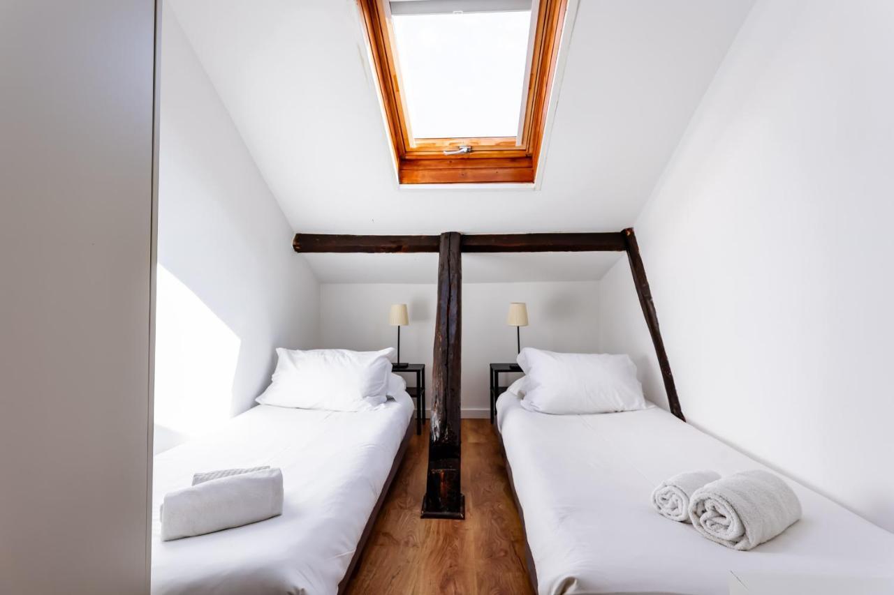 Cozy 3 Bedroom Apt In Lively Bairro Alto Лиссабон Экстерьер фото