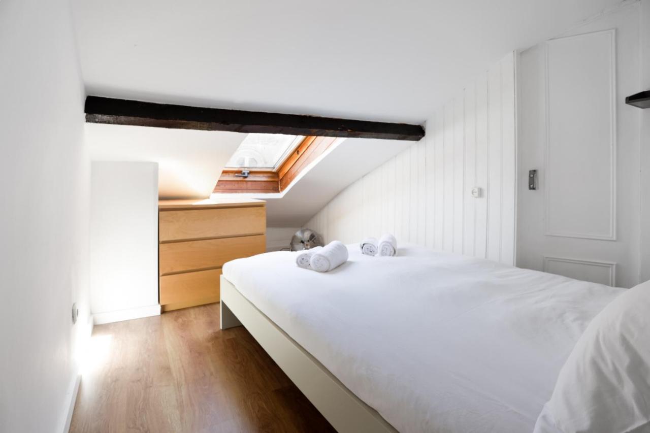 Cozy 3 Bedroom Apt In Lively Bairro Alto Лиссабон Экстерьер фото
